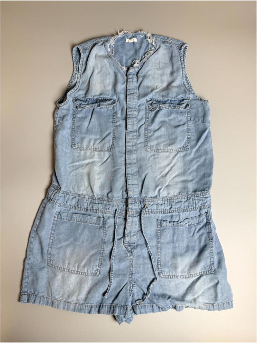 Ardene Denim Romper, Light Wash Chambray‎ Playsuit, Sleeveless Romper, Casual L